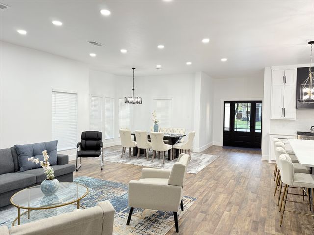 4602 Sycamore Street, Dallas, TX 75204