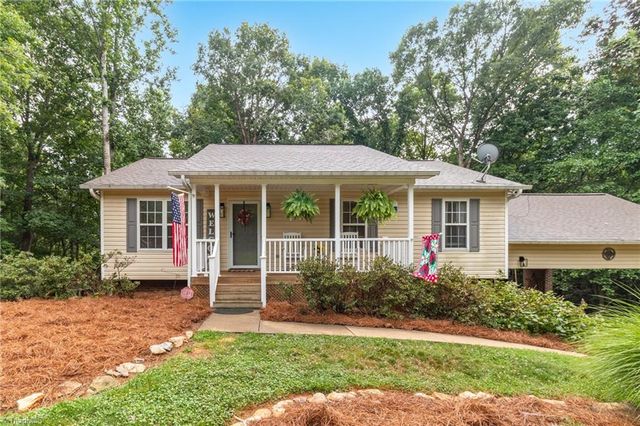 7511 Mcgee Road, Rural Hall, NC 27045