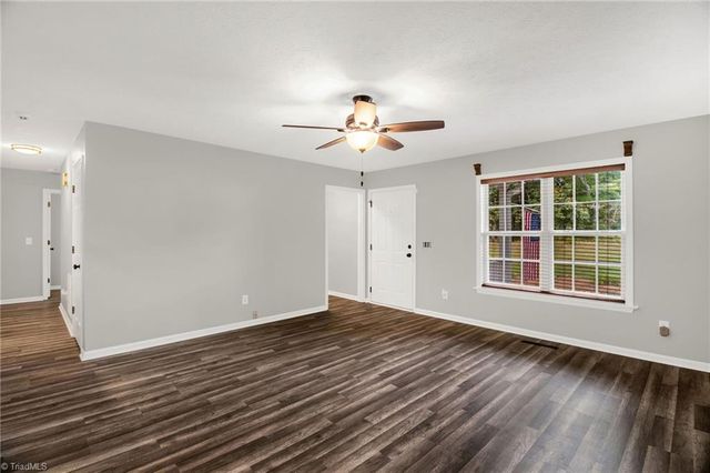 7511 Mcgee Road, Rural Hall, NC 27045