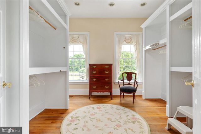 450 GREEN SPRING RD, Winchester, VA 22603