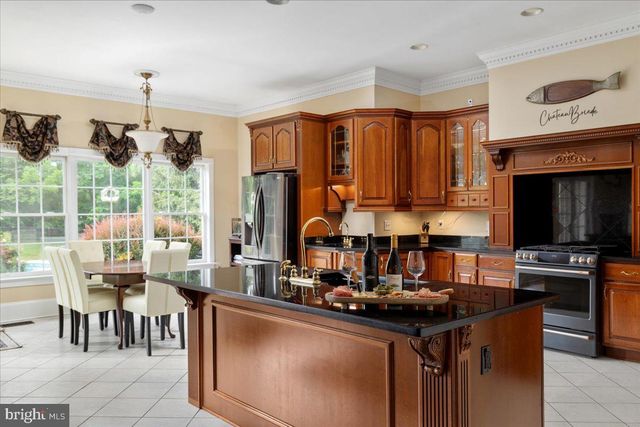 450 GREEN SPRING RD, Winchester, VA 22603