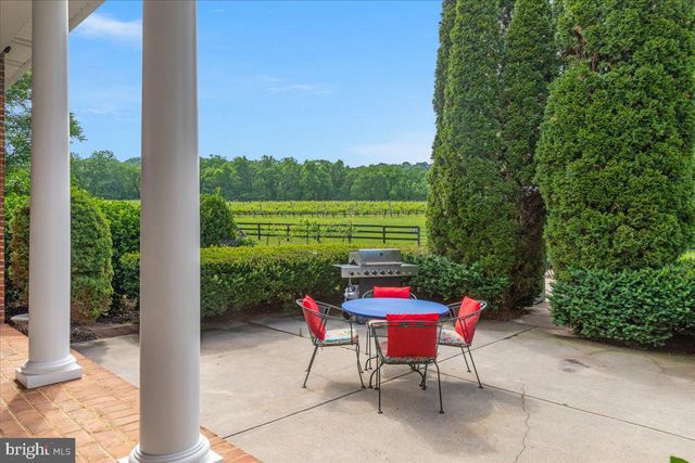 450 GREEN SPRING RD, Winchester, VA 22603