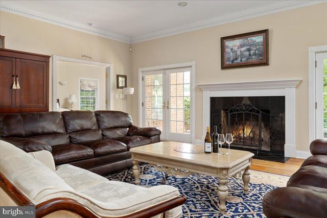450 GREEN SPRING RD, Winchester, VA 22603