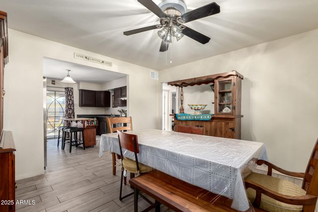 8201 W WHITTON Avenue, Phoenix, AZ 85033