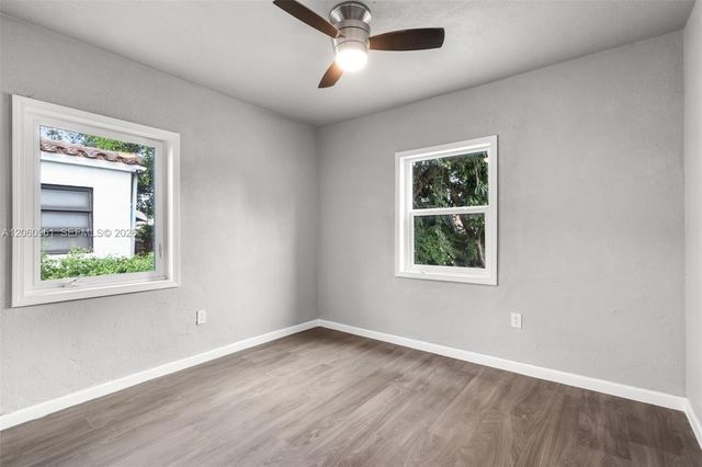 1246 Fisherman St, Opa-locka, FL 33054