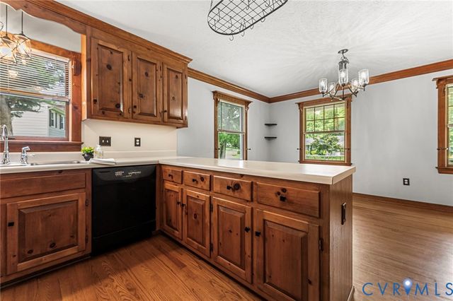 8307 Briarthorn Ct, Mechanicsville, VA 23116