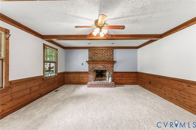 8307 Briarthorn Ct, Mechanicsville, VA 23116