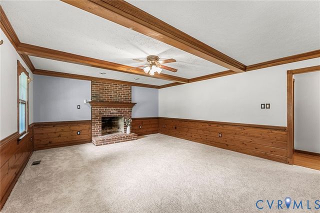 8307 Briarthorn Ct, Mechanicsville, VA 23116