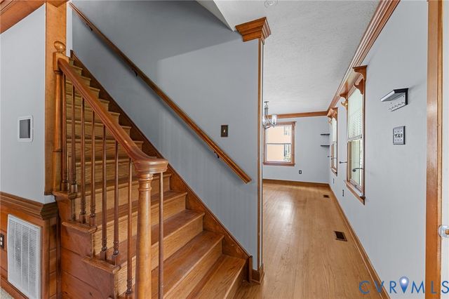 8307 Briarthorn Ct, Mechanicsville, VA 23116