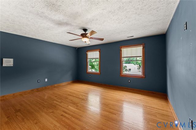8307 Briarthorn Ct, Mechanicsville, VA 23116