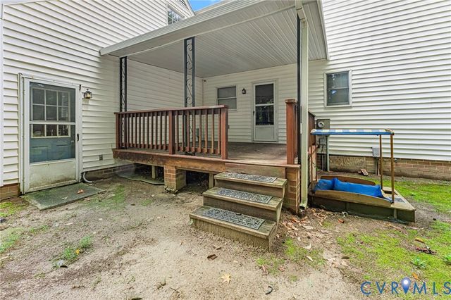 8307 Briarthorn Ct, Mechanicsville, VA 23116