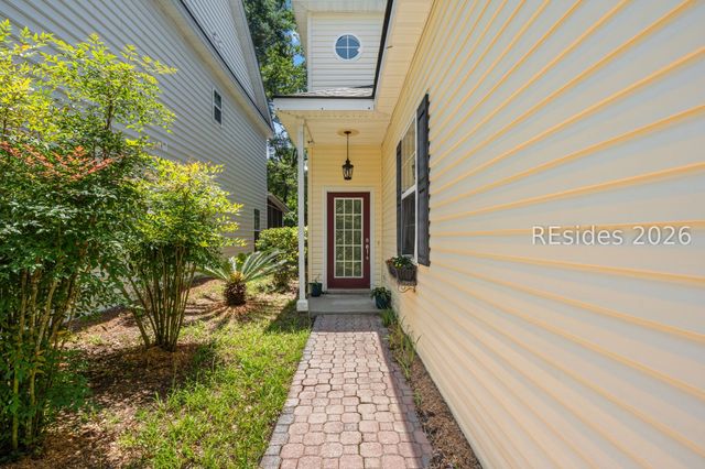 12 Gold Oak Dr, Hilton Head Island, SC 29926