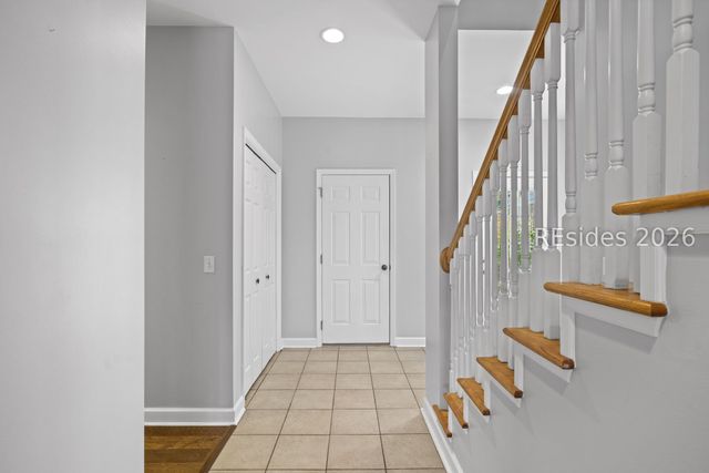 12 Gold Oak Dr, Hilton Head Island, SC 29926