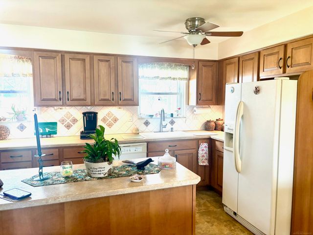 7233 Flamingo Street, Algonac, MI 48001