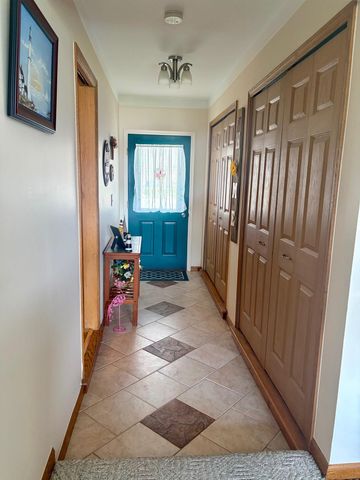 7233 Flamingo Street, Algonac, MI 48001