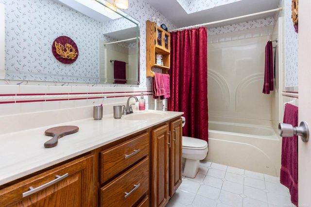 7233 Flamingo Street, Algonac, MI 48001
