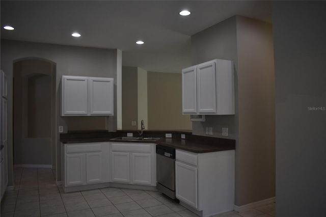 644 CHESNEY DRIVE, Valrico, FL 33594