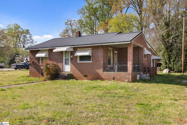 215 Truman Street, Laurens, SC 29360