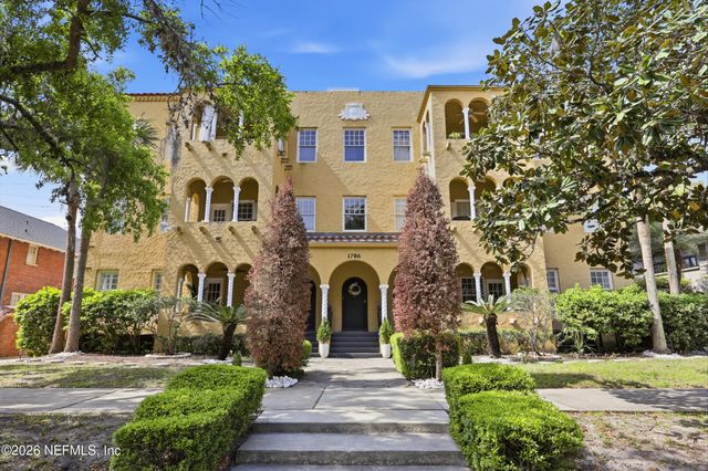 1786 CHALLEN Avenue 2, Jacksonville, FL 32205