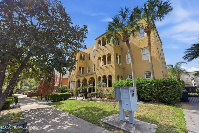 1786 CHALLEN Avenue 2, Jacksonville, FL 32205