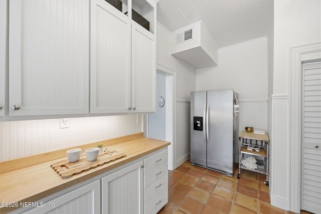 1786 CHALLEN Avenue 2, Jacksonville, FL 32205