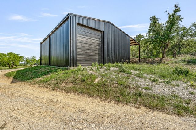 886 Mitchell Hill Road, Gordon, TX 76453