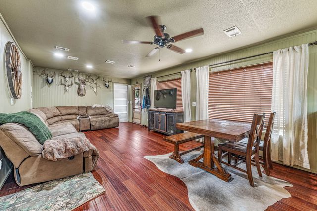 886 Mitchell Hill Road, Gordon, TX 76453