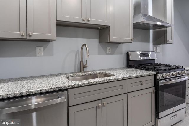 2323 MOORE ST, Philadelphia, PA 19145