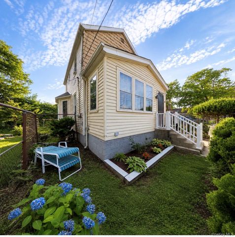 13734 167th Street, Jamaica, NY 11434
