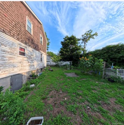 13734 167th Street, Jamaica, NY 11434