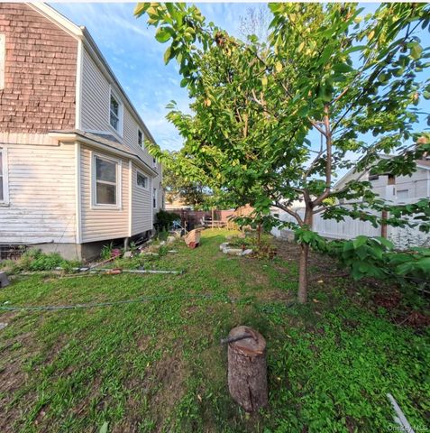 13734 167th Street, Jamaica, NY 11434