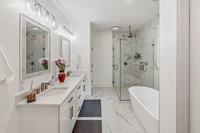 425 CROSS VINE WAY, Campobello, SC 29322