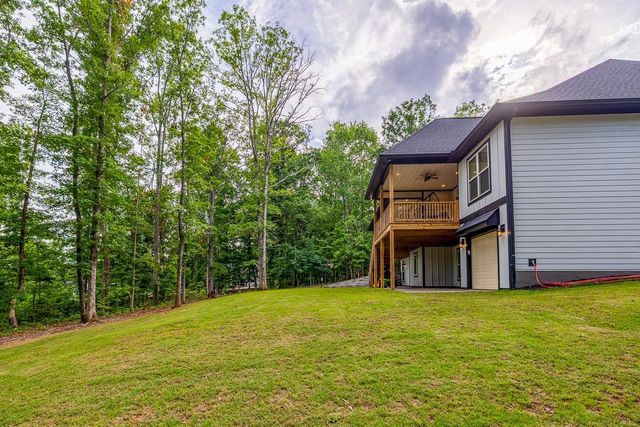 425 CROSS VINE WAY, Campobello, SC 29322