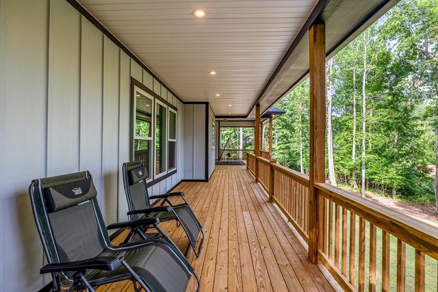 425 CROSS VINE WAY, Campobello, SC 29322