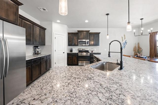 1487 Bridge Street, Edmond, OK 73025