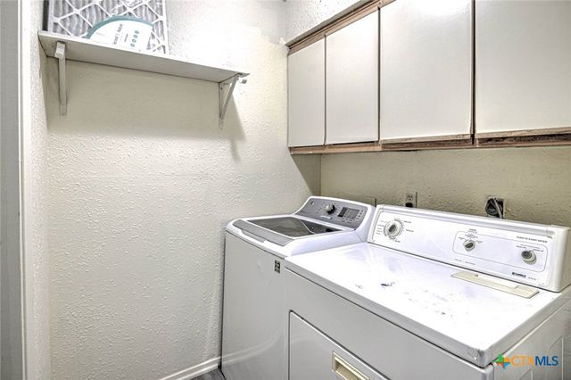 1304 Royal Crest Drive, Killeen, TX 76549