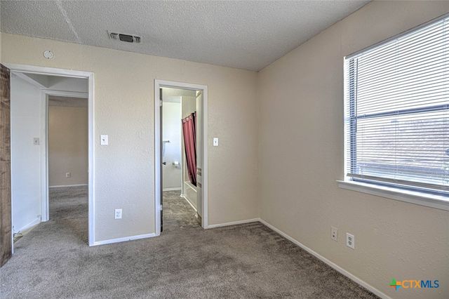 1304 Royal Crest Drive, Killeen, TX 76549