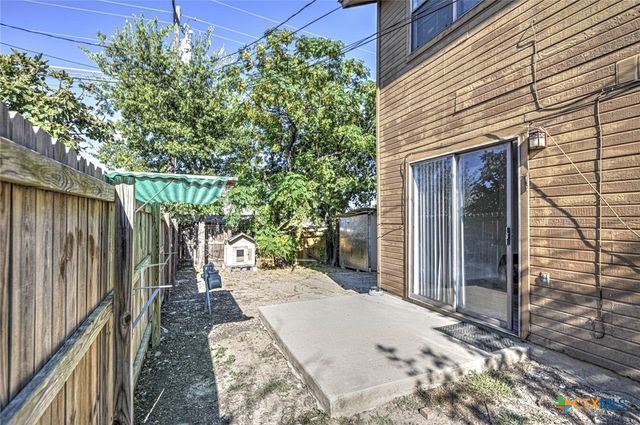 1304 Royal Crest Drive, Killeen, TX 76549