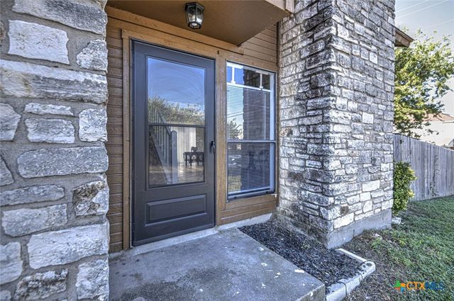 1304 Royal Crest Drive, Killeen, TX 76549