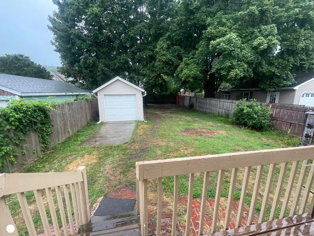 86 Webb Street, Hamden, CT 06517
