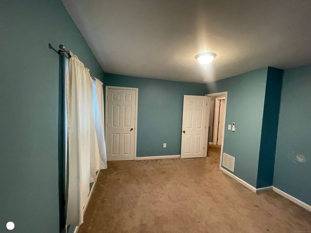 86 Webb Street, Hamden, CT 06517