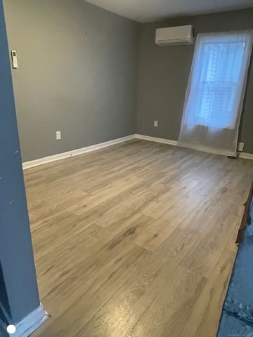 86 Webb Street, Hamden, CT 06517