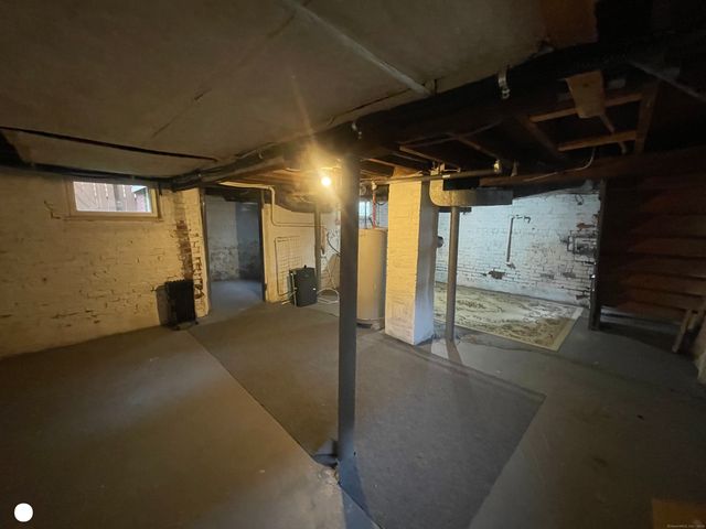 86 Webb Street, Hamden, CT 06517