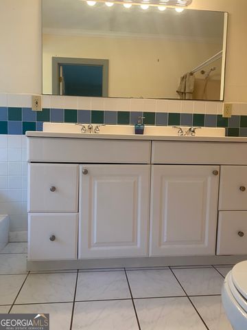 191 LaGrange Street, Grantville, GA 30220