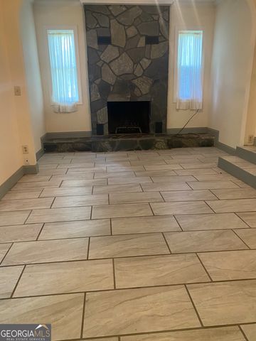 191 LaGrange Street, Grantville, GA 30220