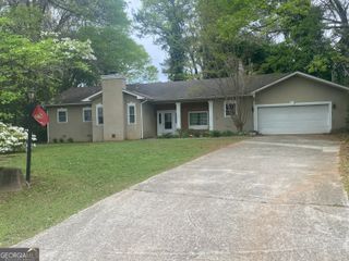 191 LaGrange Street, Grantville, GA 30220