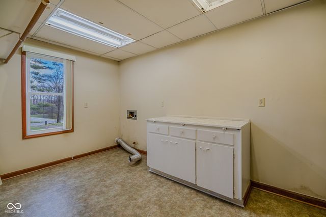 996 Old State Road 46, Nashville, IN 47448