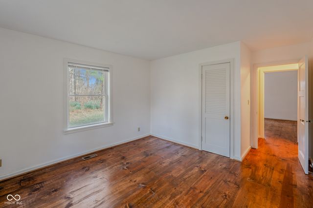 996 Old State Road 46, Nashville, IN 47448