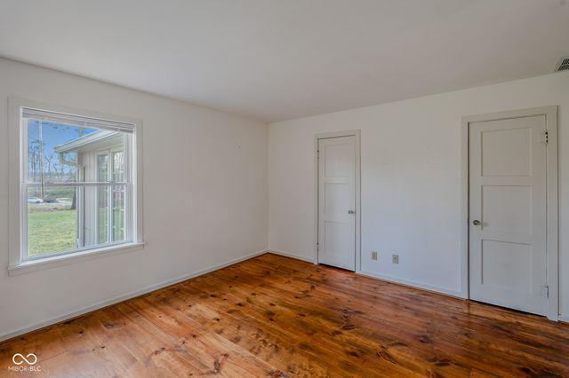 996 Old State Road 46, Nashville, IN 47448