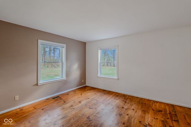 996 Old State Road 46, Nashville, IN 47448